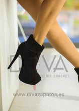 Load image into Gallery viewer, Botines Castel Negras