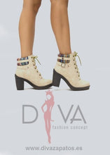 Load image into Gallery viewer, Botines Urban Aitana Beige