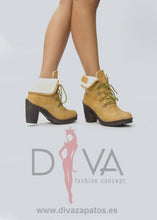 Load image into Gallery viewer, Botines Urban Aitana Camel