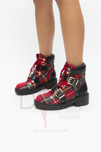 Load image into Gallery viewer, Botines Urban Kelvin Rojas