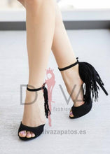 Load image into Gallery viewer, Sandalias Negras Recon