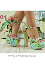 Load image into Gallery viewer, Sandalias Nuba Verdes