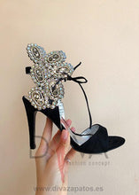 Load image into Gallery viewer, Sandalias Urban Ciber Negras