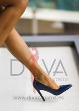Load image into Gallery viewer, Tacones Izard Azules