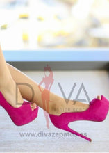 Load image into Gallery viewer, Tacones Lucano Rosas