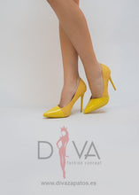 Load image into Gallery viewer, Tacones Urban Dally