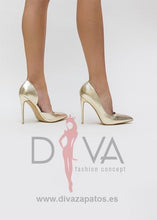 Load image into Gallery viewer, Tacones Urban Fredo Dorados