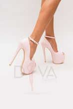 Load image into Gallery viewer, Tacones Urban Jaguar Rosas