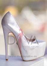 Load image into Gallery viewer, Tacones Urban LOL Plata