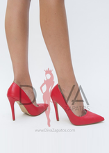 Load image into Gallery viewer, Tacones Urban Norma Rojos