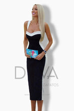Load image into Gallery viewer, Vestido Bianca Dragusanu Swat