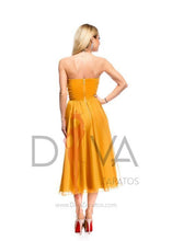 Load image into Gallery viewer, Vestido color mostaza marca BBY R0107