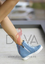 Load image into Gallery viewer, Zapatillas Lolu Azules