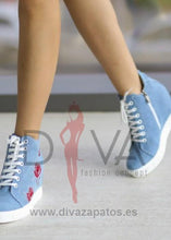 Load image into Gallery viewer, Zapatillas Lolu Azules
