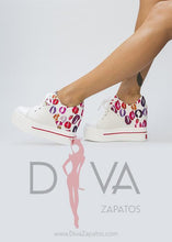 Load image into Gallery viewer, Zapatillas Timex Blancas