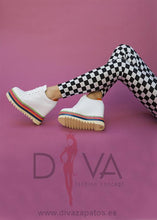 Load image into Gallery viewer, Zapatillas Urban Adela