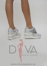Load image into Gallery viewer, Zapatillas Urban Bancok Plateados