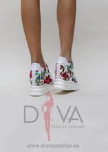 Load image into Gallery viewer, Zapatillas Urban Bixon