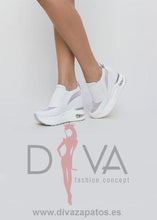 Load image into Gallery viewer, Zapatillas Urban Demir Blancas