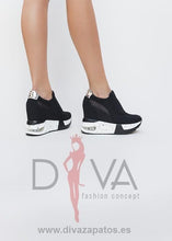 Load image into Gallery viewer, Zapatillas Urban Demir Negros