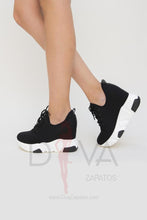 Load image into Gallery viewer, Zapatillas Urban Extrem Negras