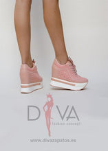 Load image into Gallery viewer, Zapatillas Urban Festa Rosa