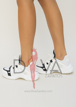 Load image into Gallery viewer, Zapatillas Urban Gales Blancas