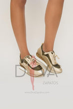 Load image into Gallery viewer, Zapatillas Urban Mazet Doradas