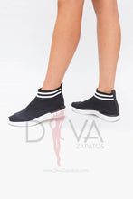 Load image into Gallery viewer, Zapatillas Urban Nuba Negras