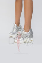Load image into Gallery viewer, Zapatillas Urban Paparoti Plateadas