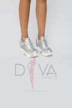 Load image into Gallery viewer, Zapatillas Urban Paparoti Plateadas