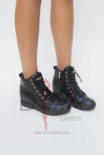 Load image into Gallery viewer, Zapatillas Urban Pecisa Negras