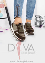 Load image into Gallery viewer, Zapatillas Urban Valeria Marron
